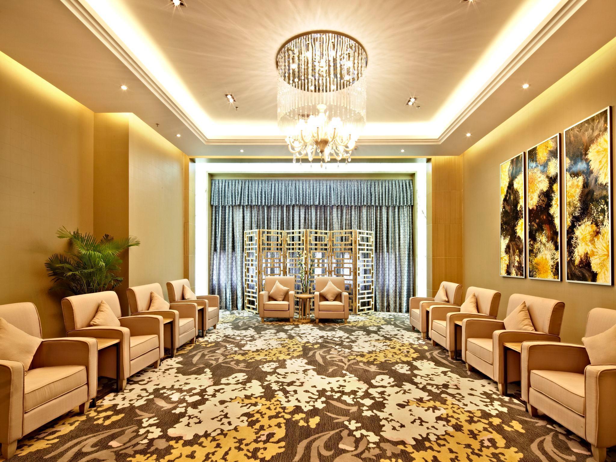 Pearl River International Hotel（International Textile City） Guangzhou Eksteriør bilde